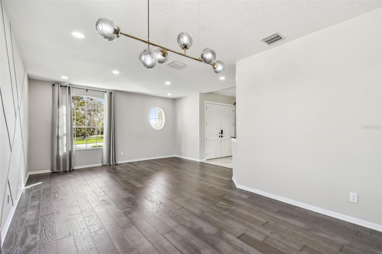 Formal Dining / Formal Living Room