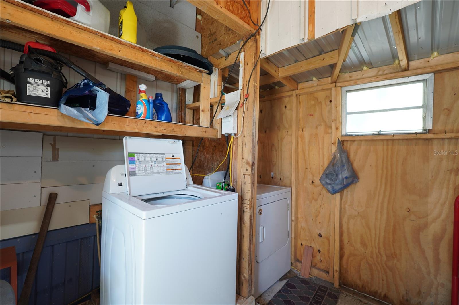 Laundry area in main Shed