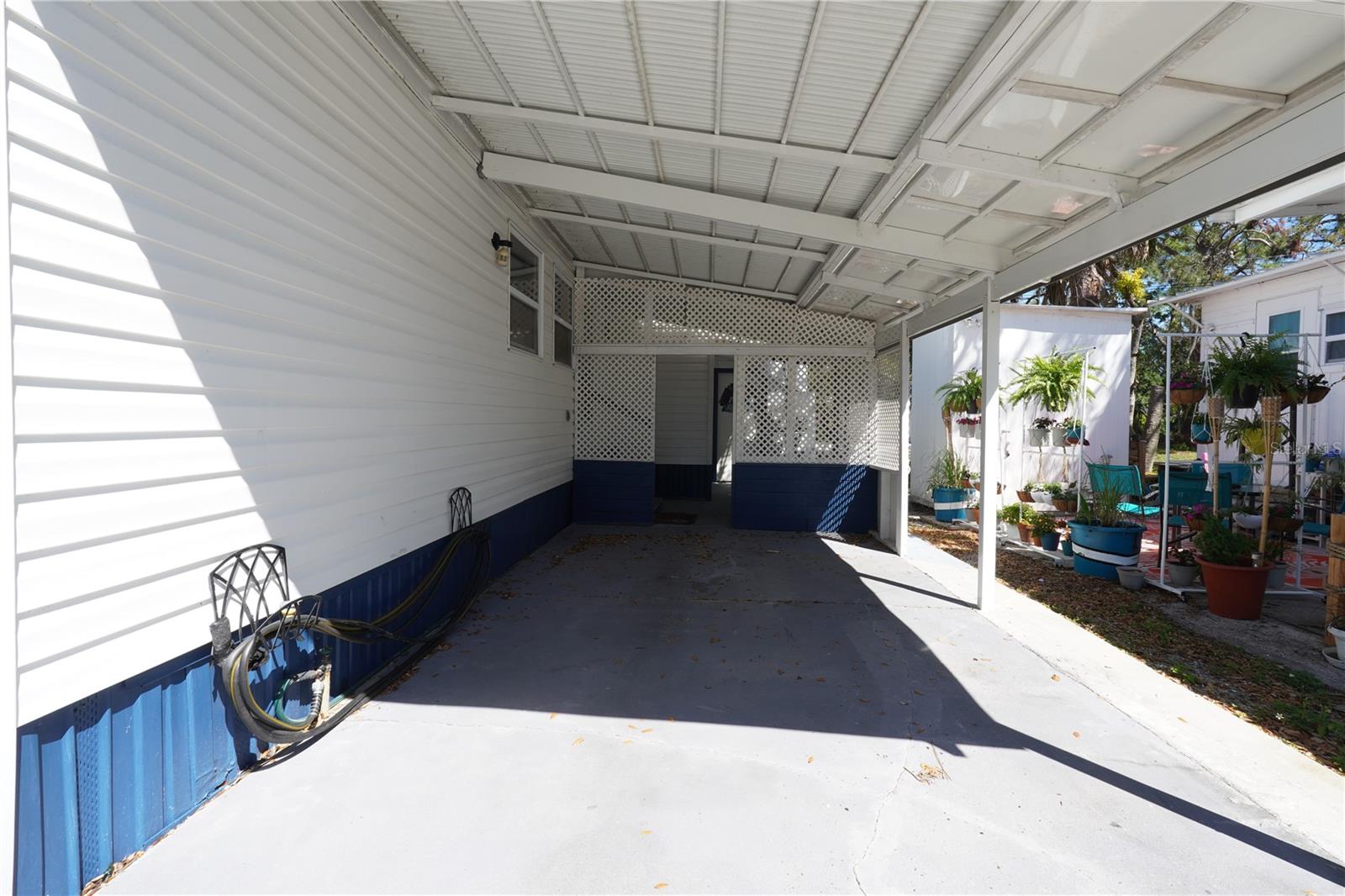 Right side Carport