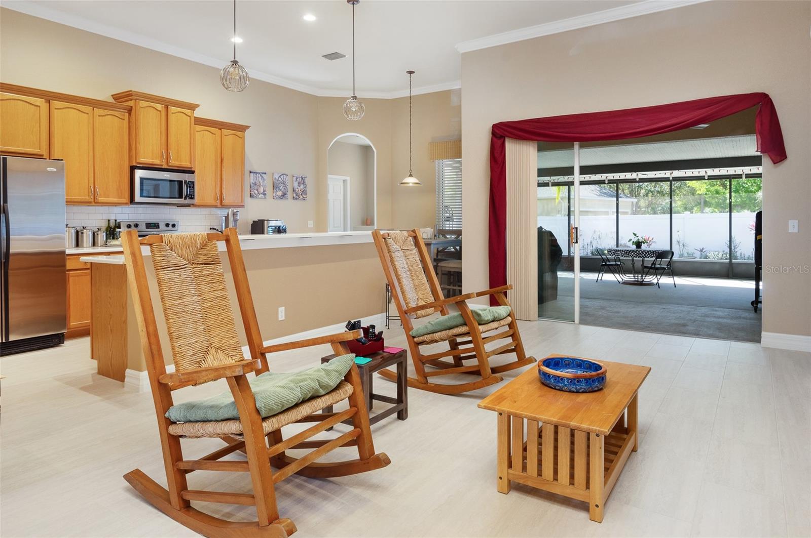 Open view to kitchen and lanai