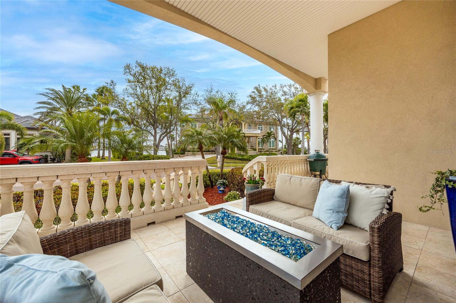 Lower Balcony off Pool deck looking Southernly.