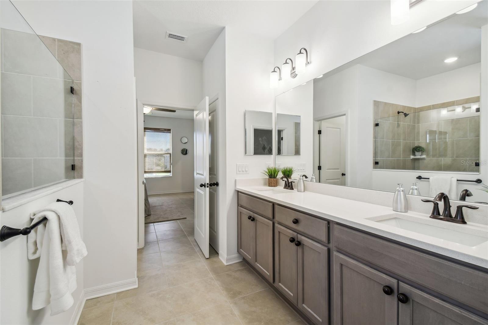 Ensuite Bathroom from Master bedroom