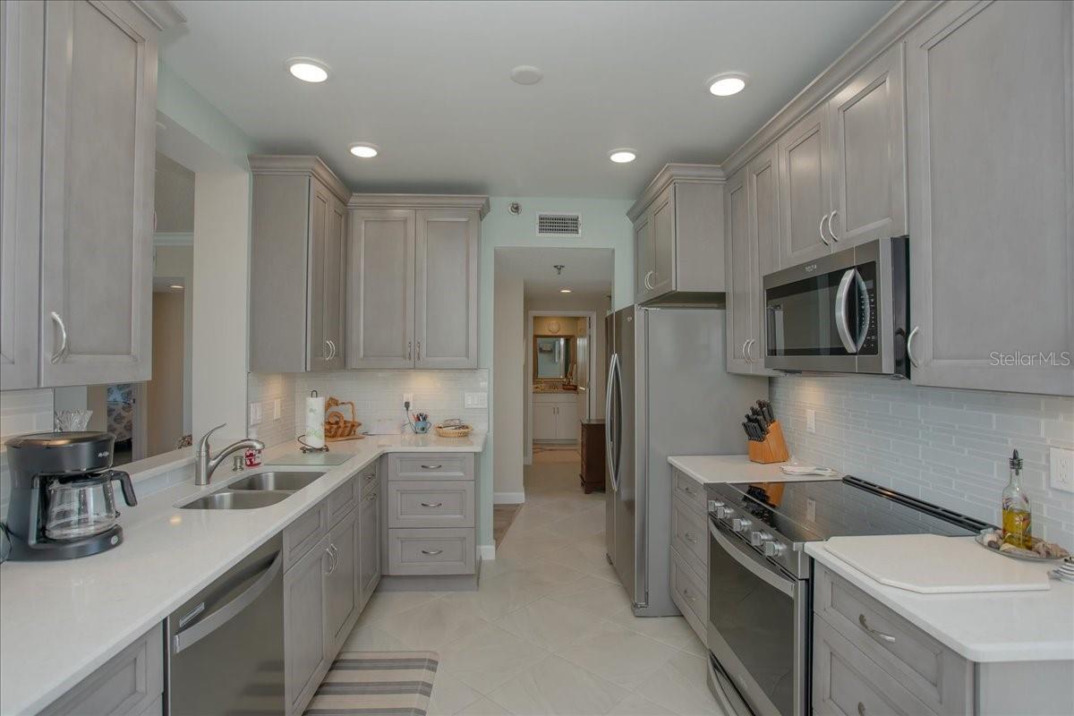 Fully Remodeled Kitchen!