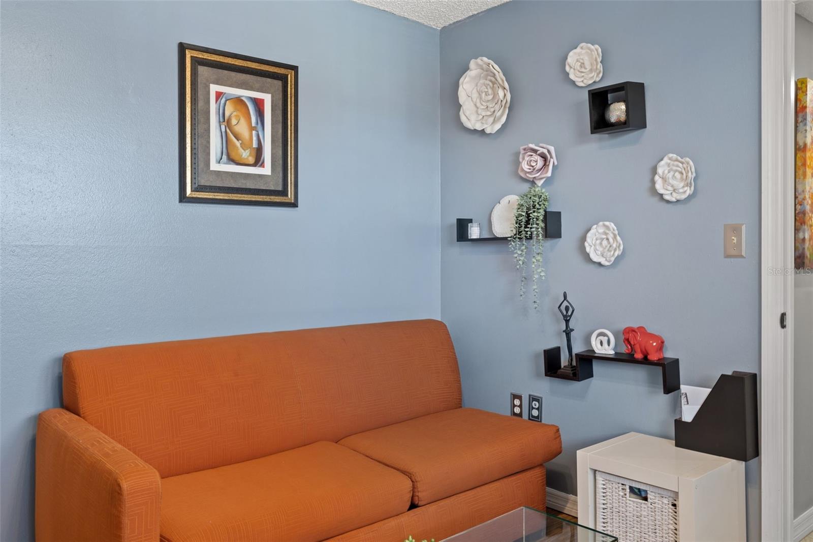 Full Size Guest Bathroom
