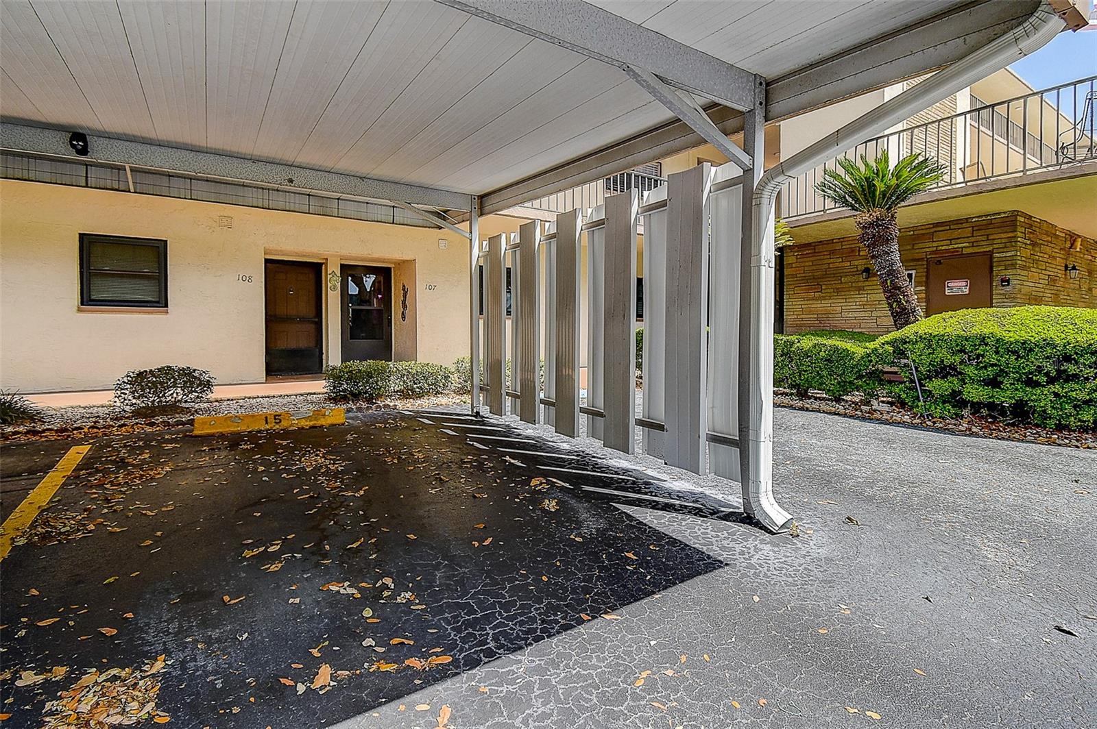 Carport a few steps from your door