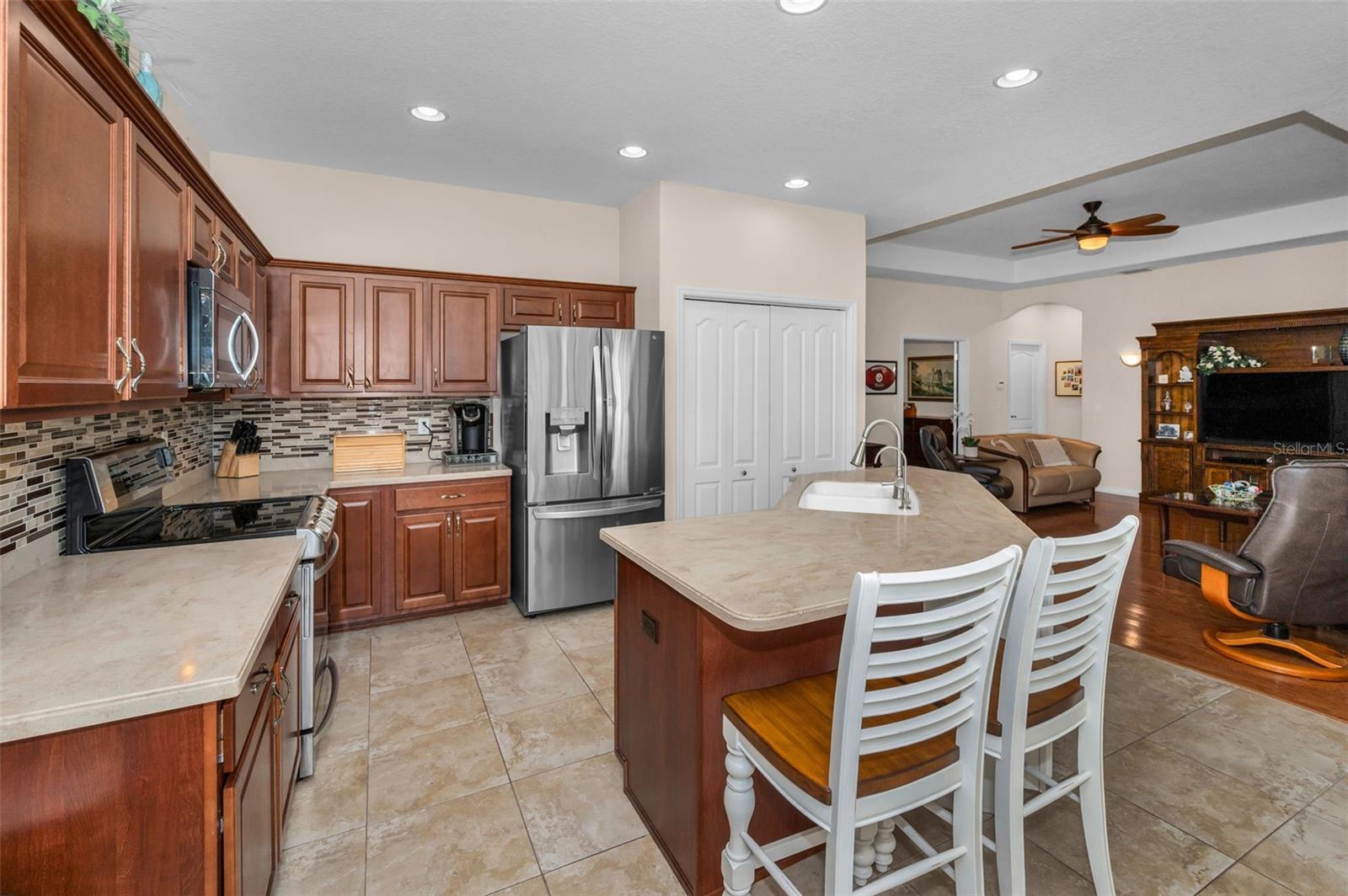 Kitchen/Eat In Area1010 Blue Heron Way, Tarpon Springs, FL 34689