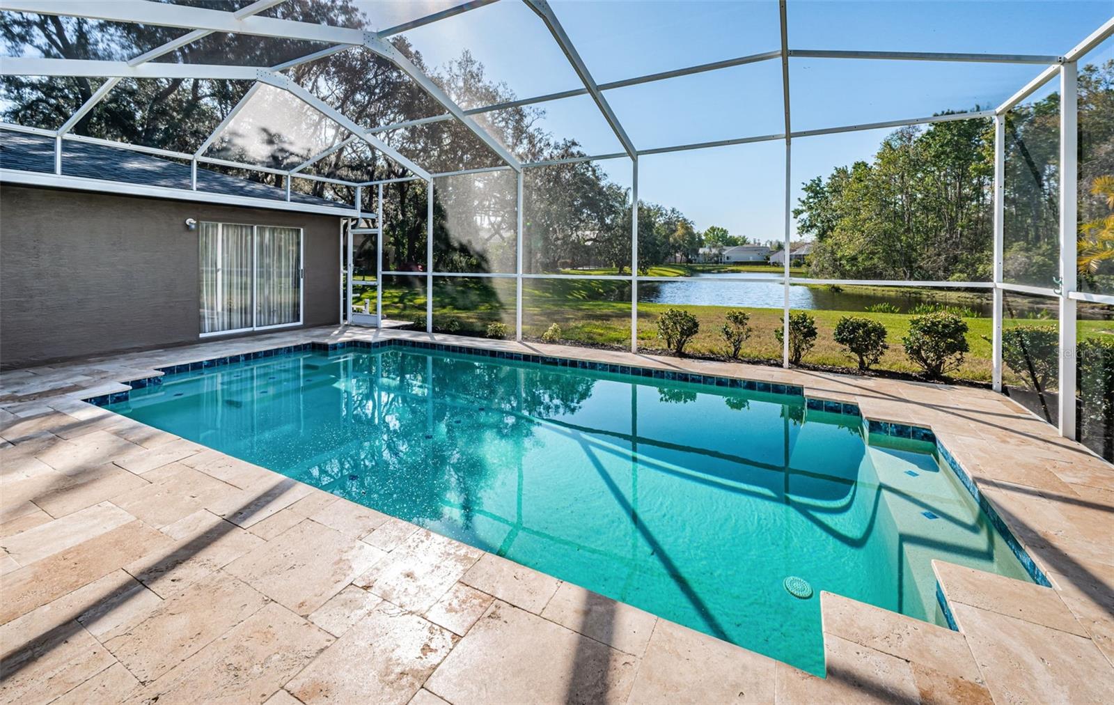 Screened in Lanai - Travertine Decking