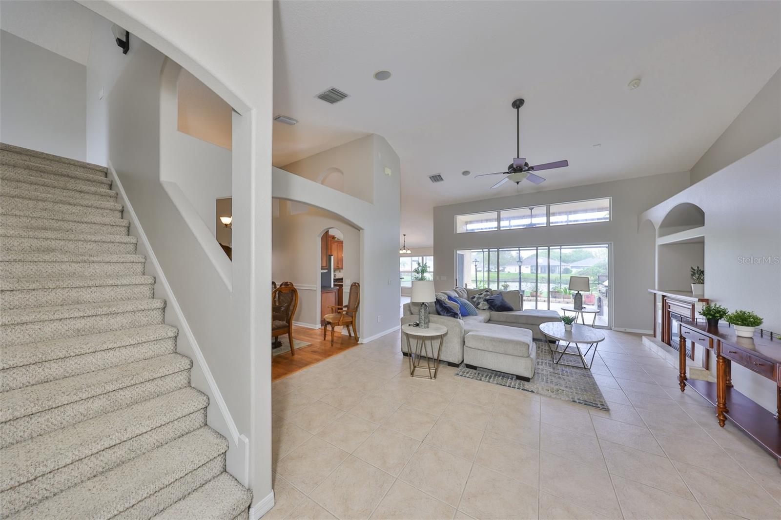 High Ceilings and open floor plan