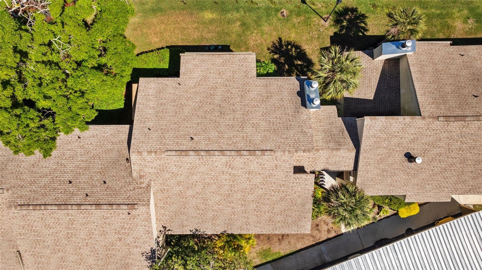 Bird's eye top view