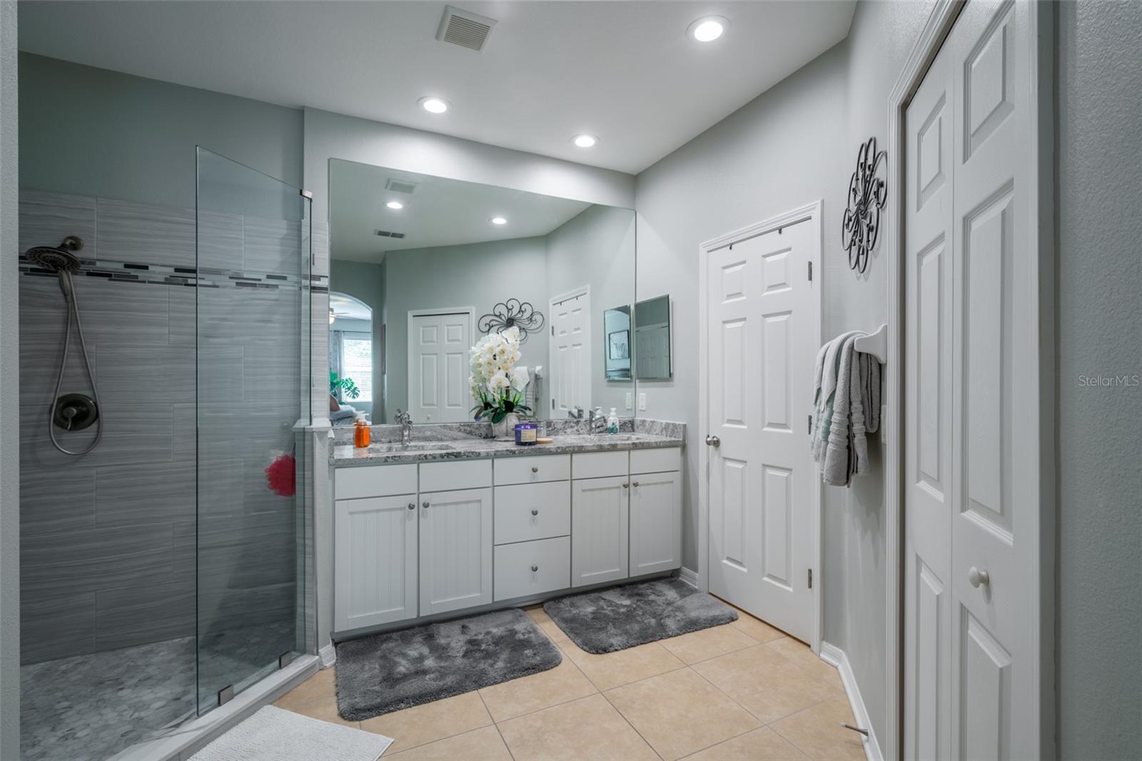 PRIMARY BATH, BRAND NEW TILE IN SHOWER