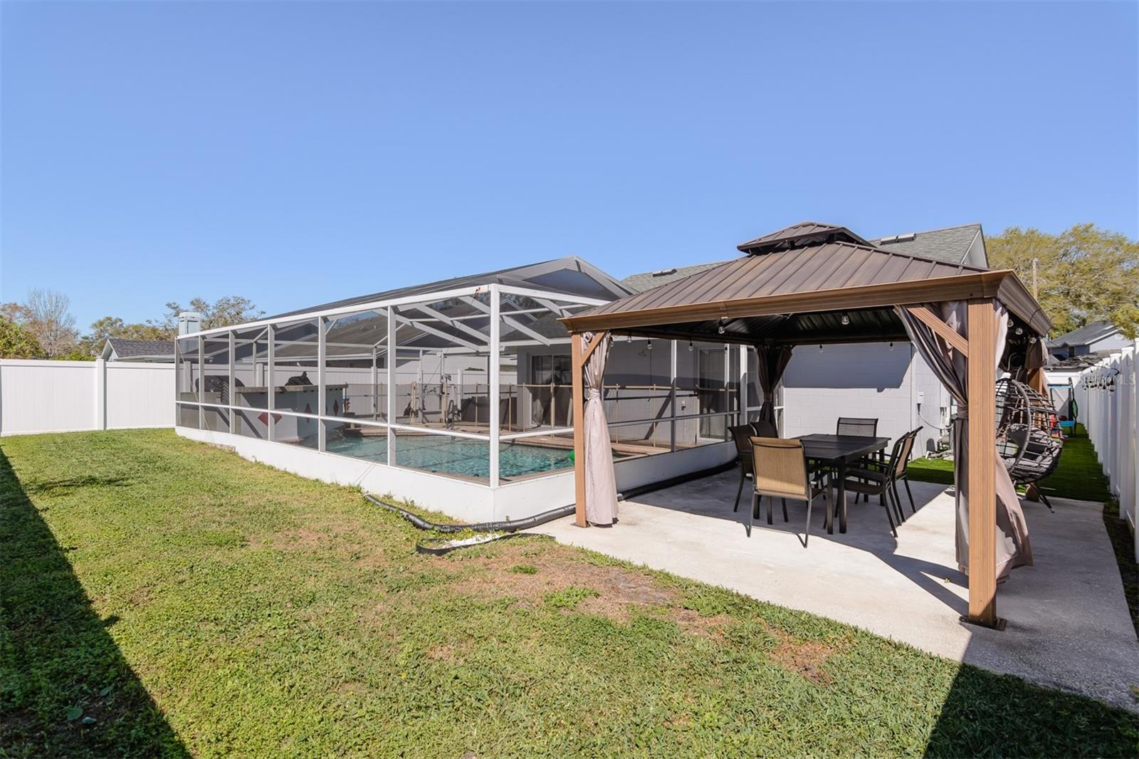 Gazebo - Outdoor sitting area 2