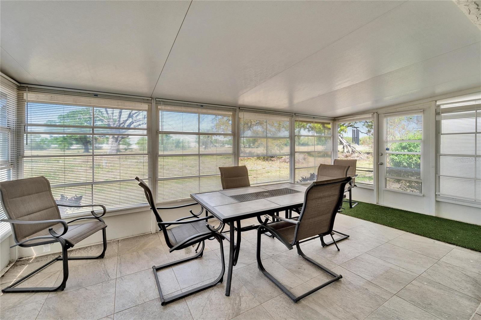 Enclosed screened porch