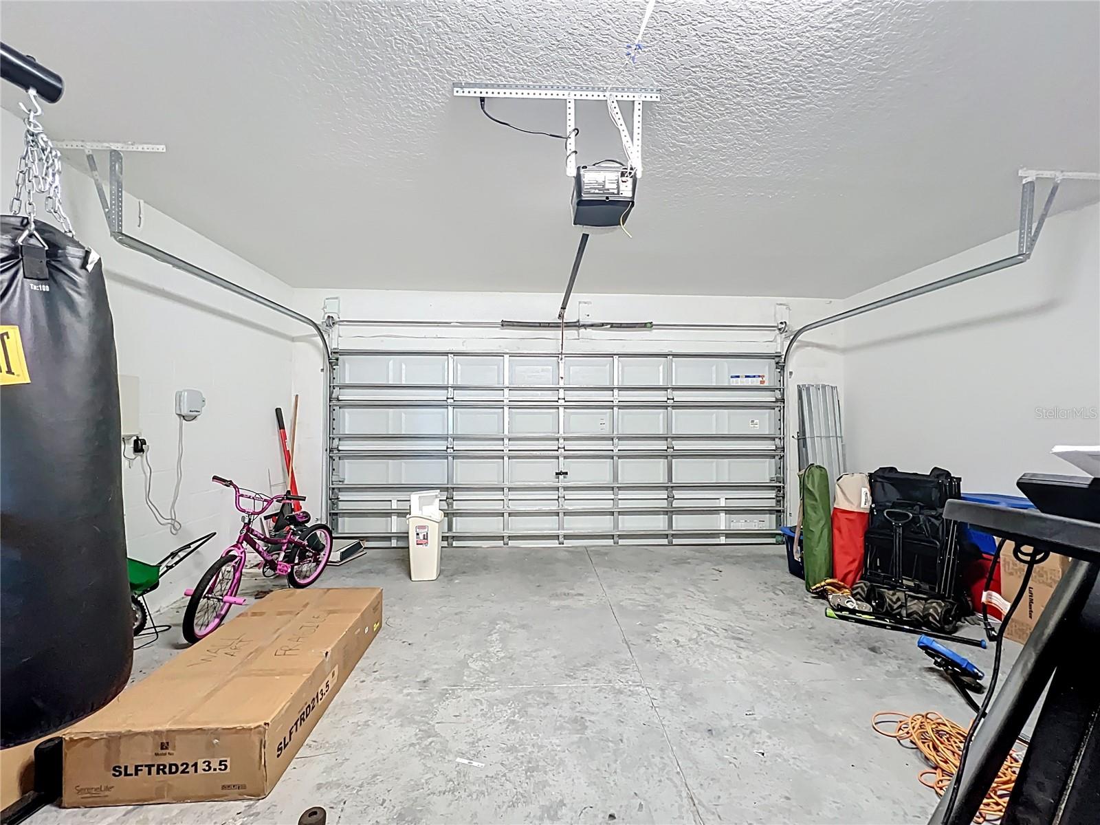 2 CAR GARAGE - HURRICANE SHUTTERS INCLUDED