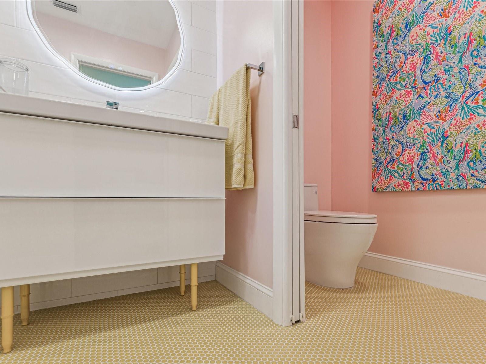 Water Closet in Bedroom 1 En Suite