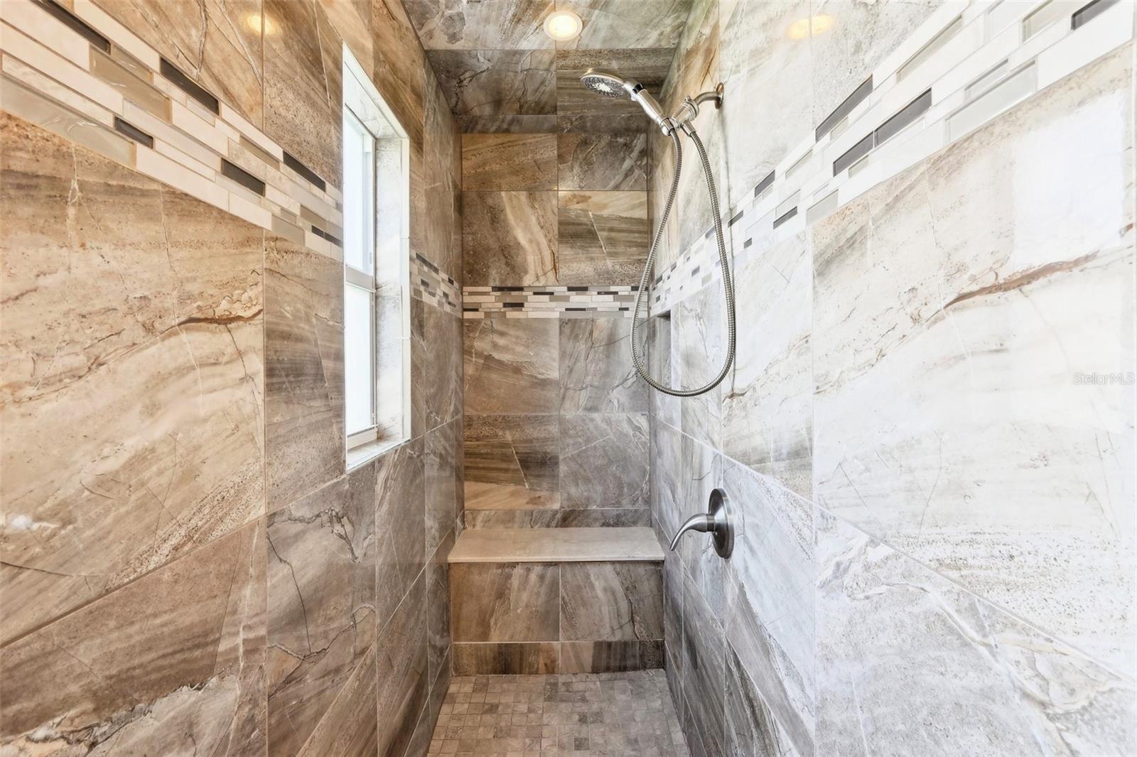 Master Bathroom Walk In Shower