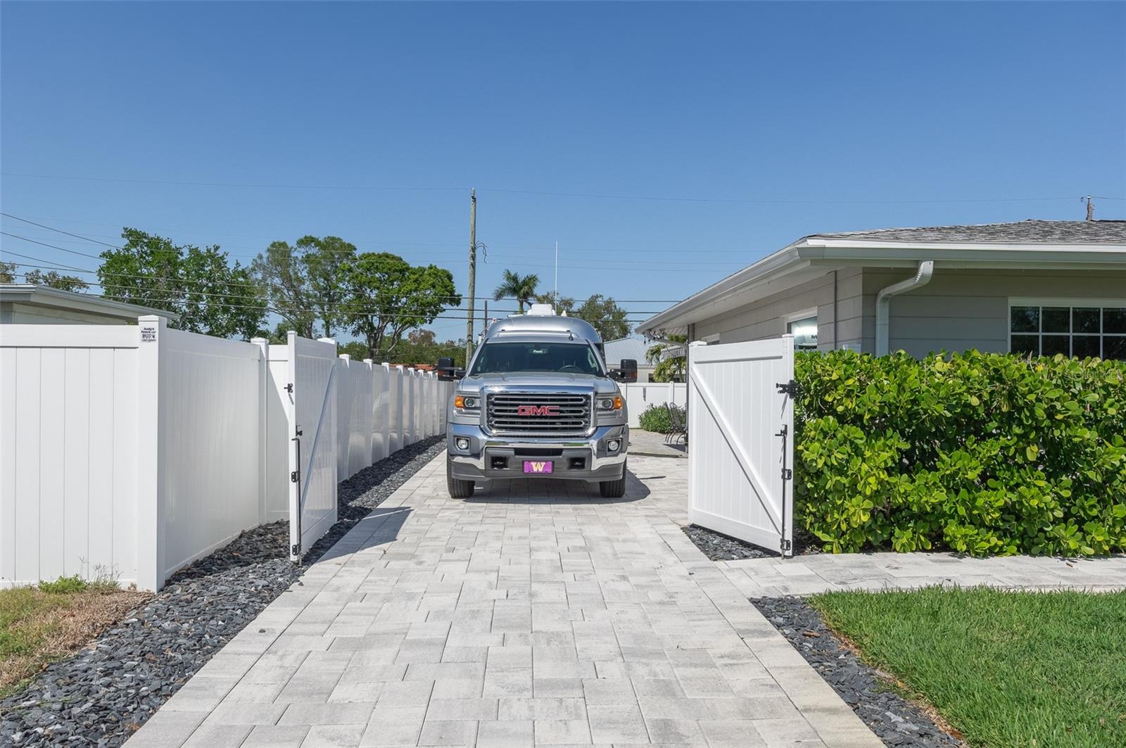 2nd driveway large enough for Class A RV