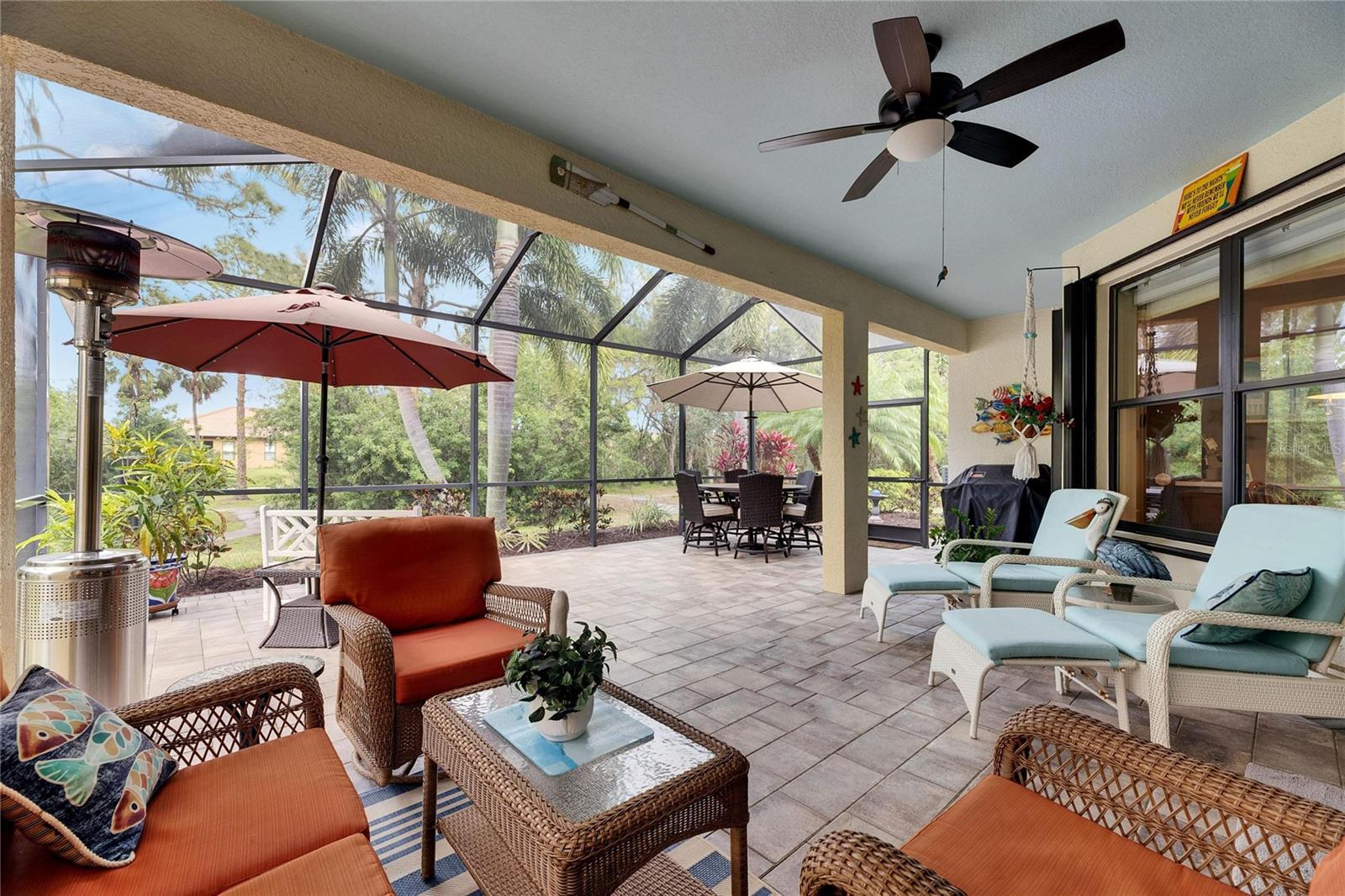 View of over-sized lanai.