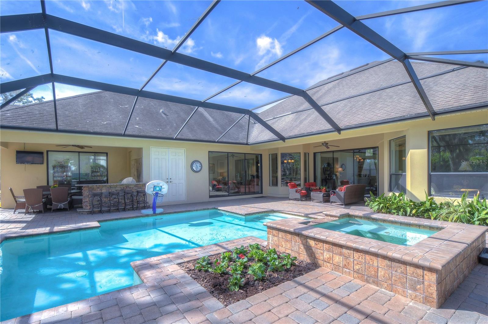 Imagine sunny days under this magnificent space, offering both comfort and style.