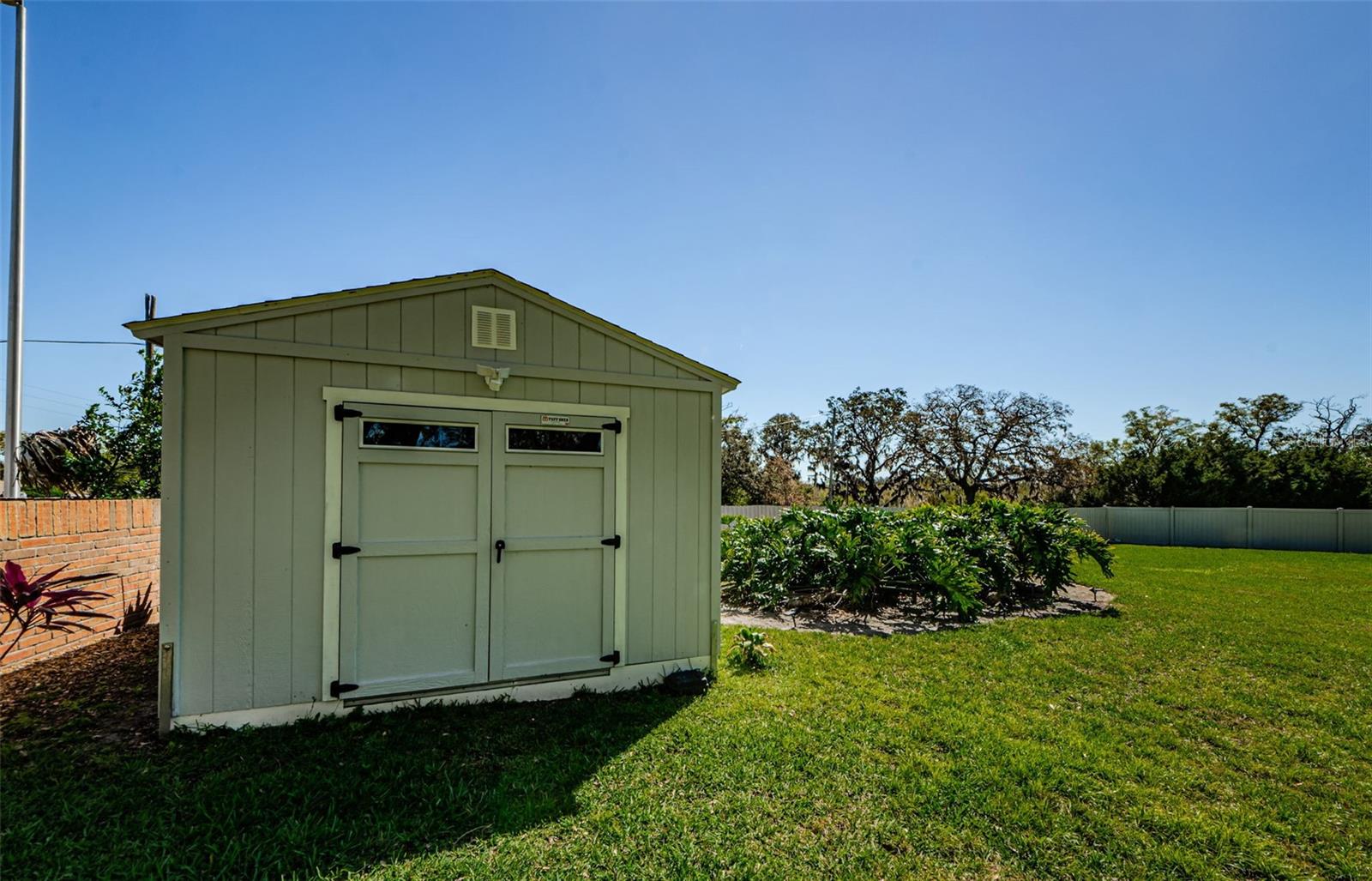 22L x 7'W shed with electric, air conditioning and wifi.