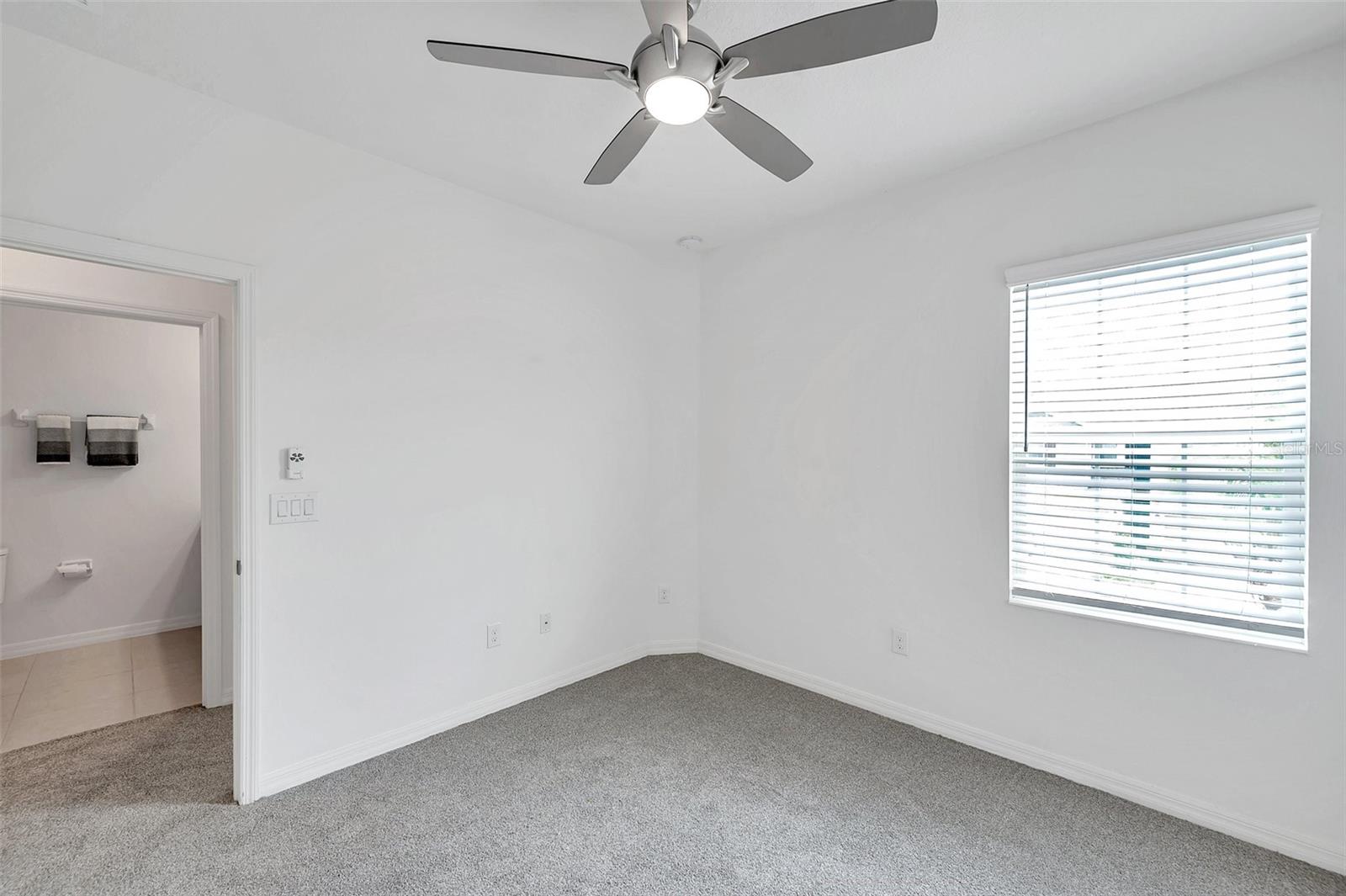 2nd Bedroom