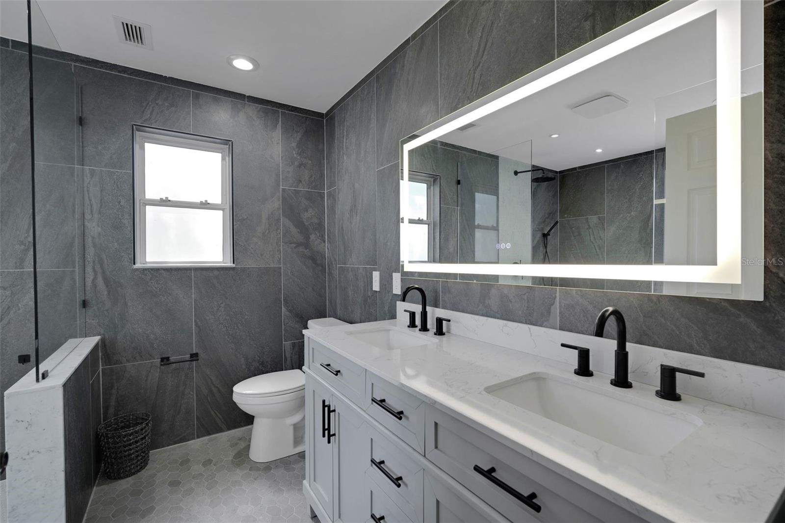 Beautifully renovated primary ensuite