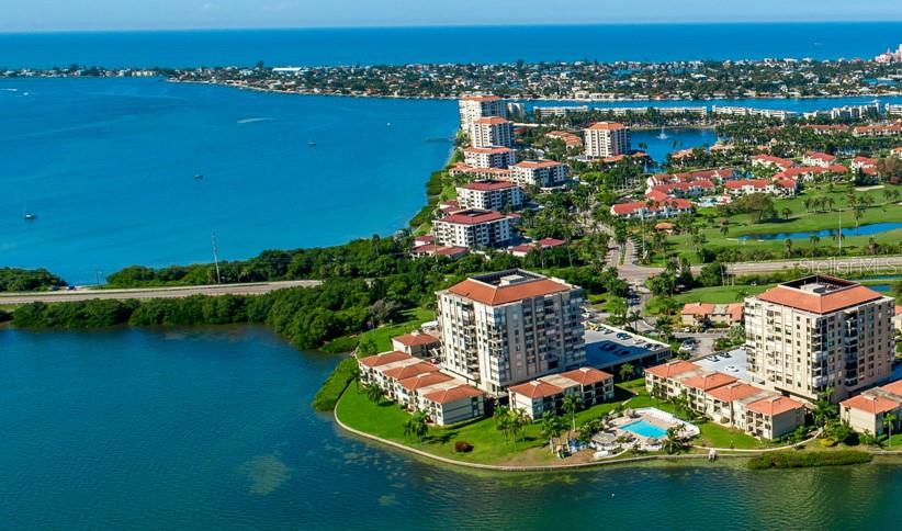 10th Floor Unit of the "H" Building with spectacular water views!