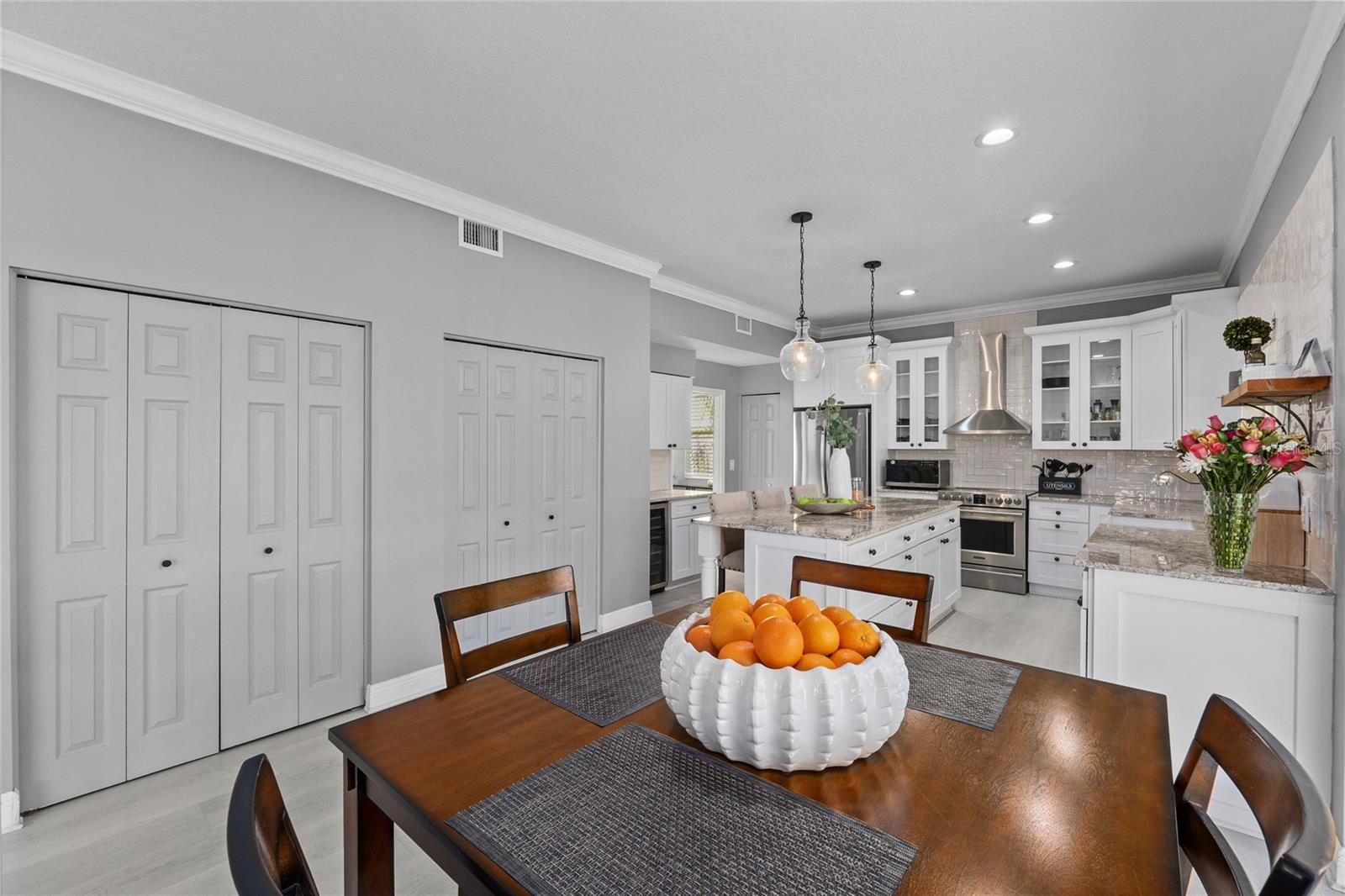 Expansive kitchen pantry!