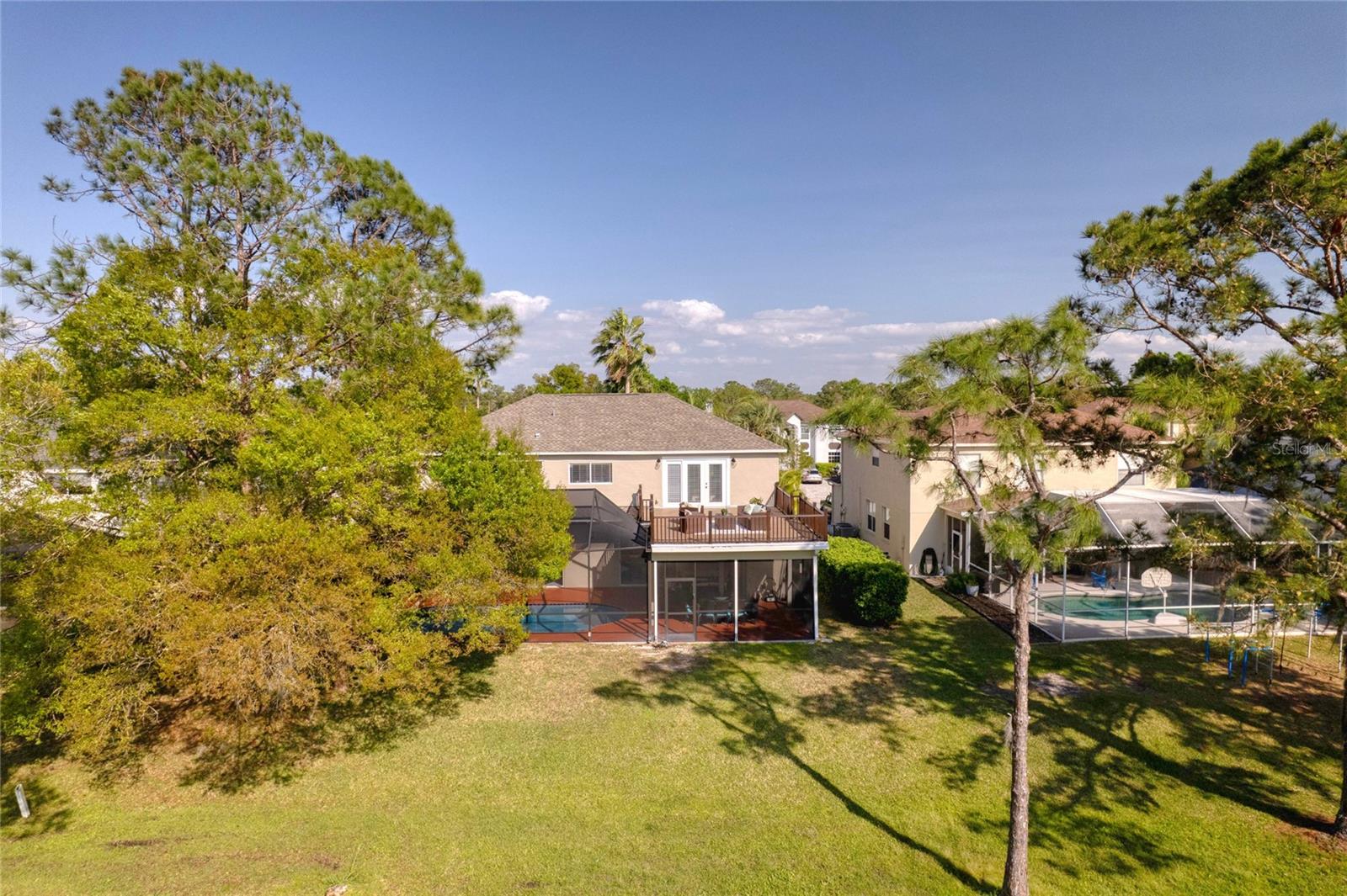 One of the very best lots in this community!