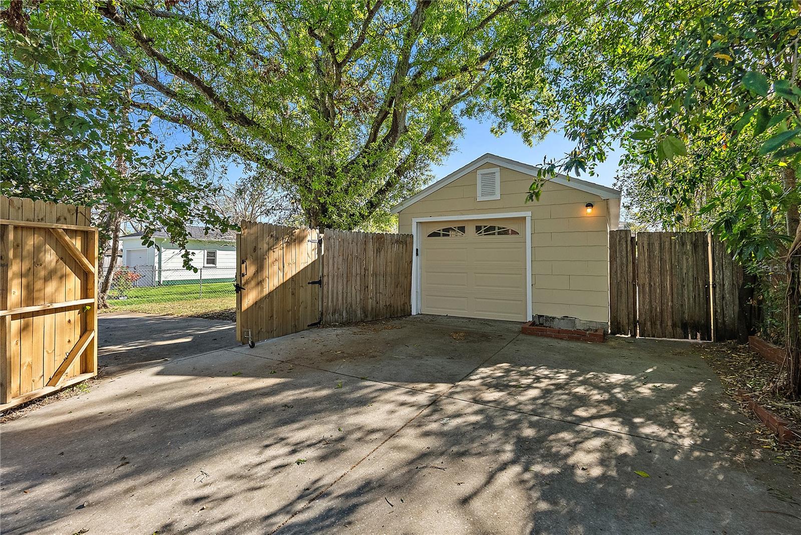 Oversized parking pad/driveway