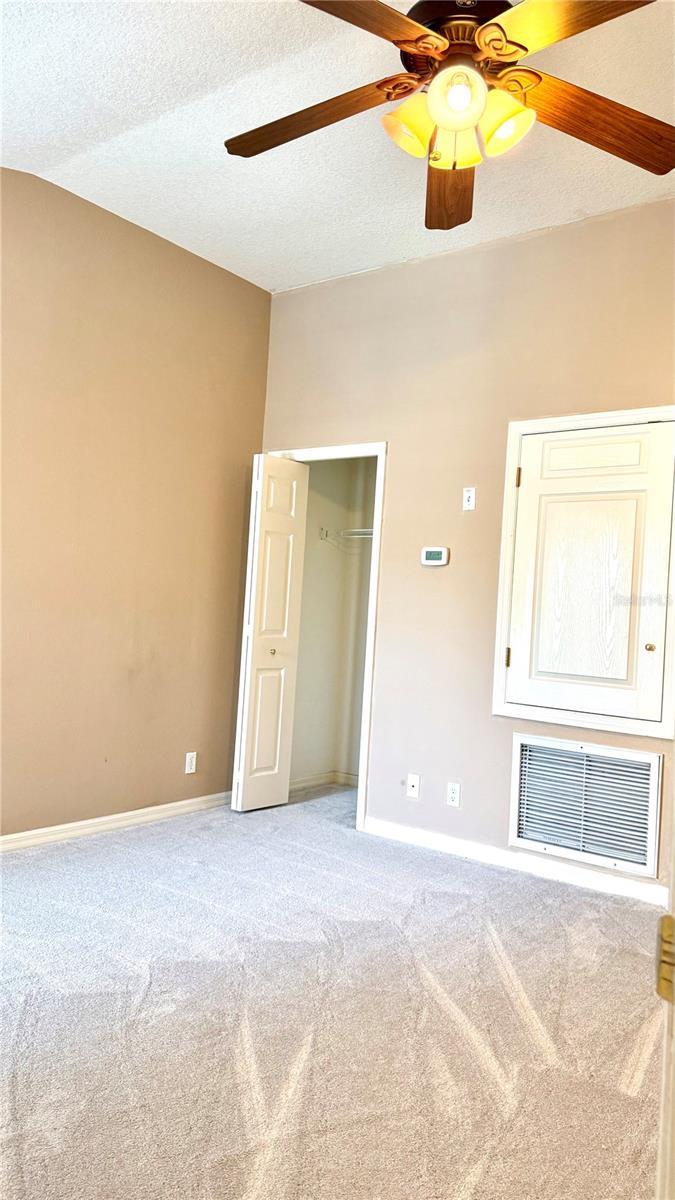 3rd bedroom with Ceiling Fan & Light