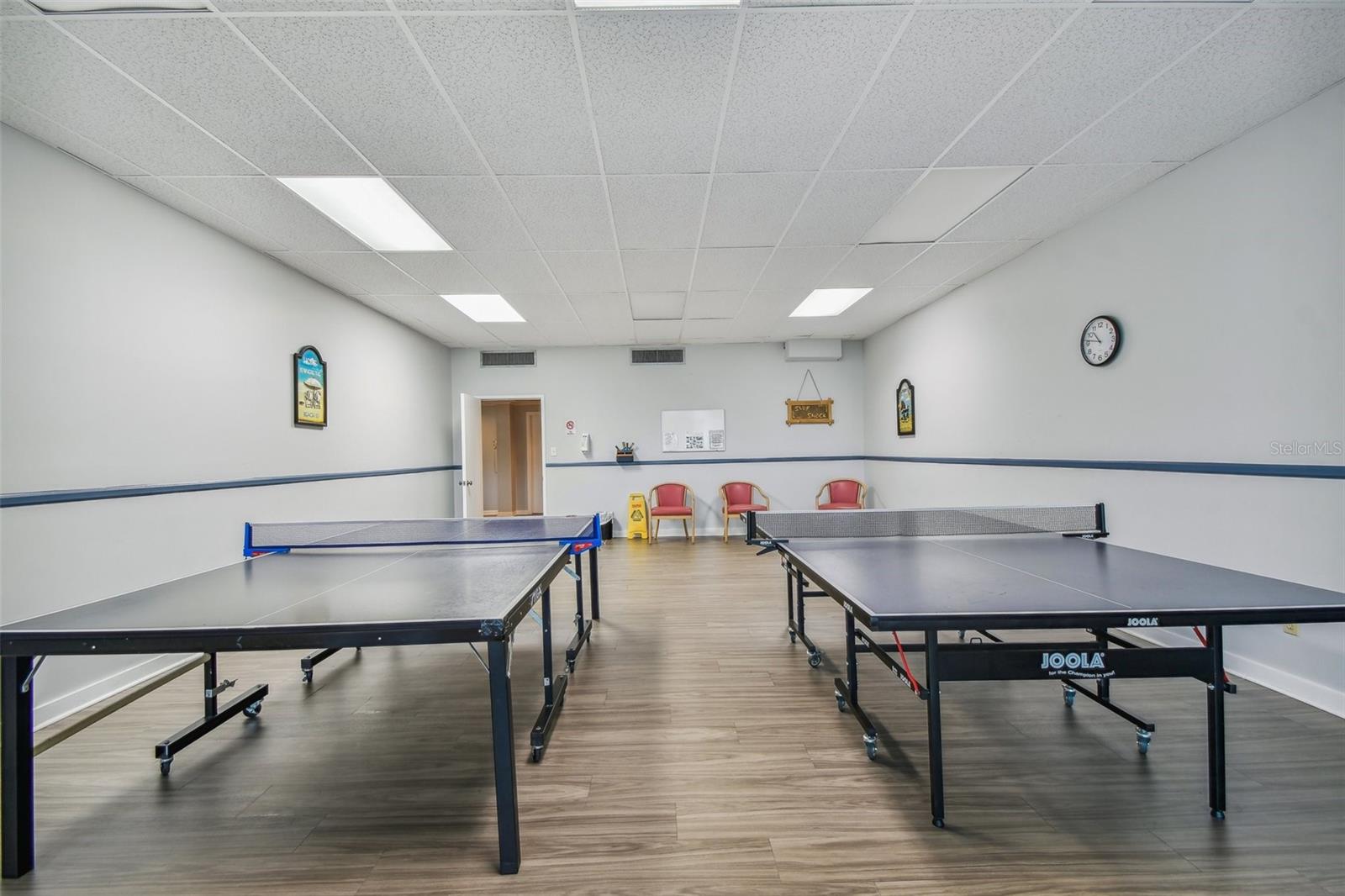 Ping-Pong