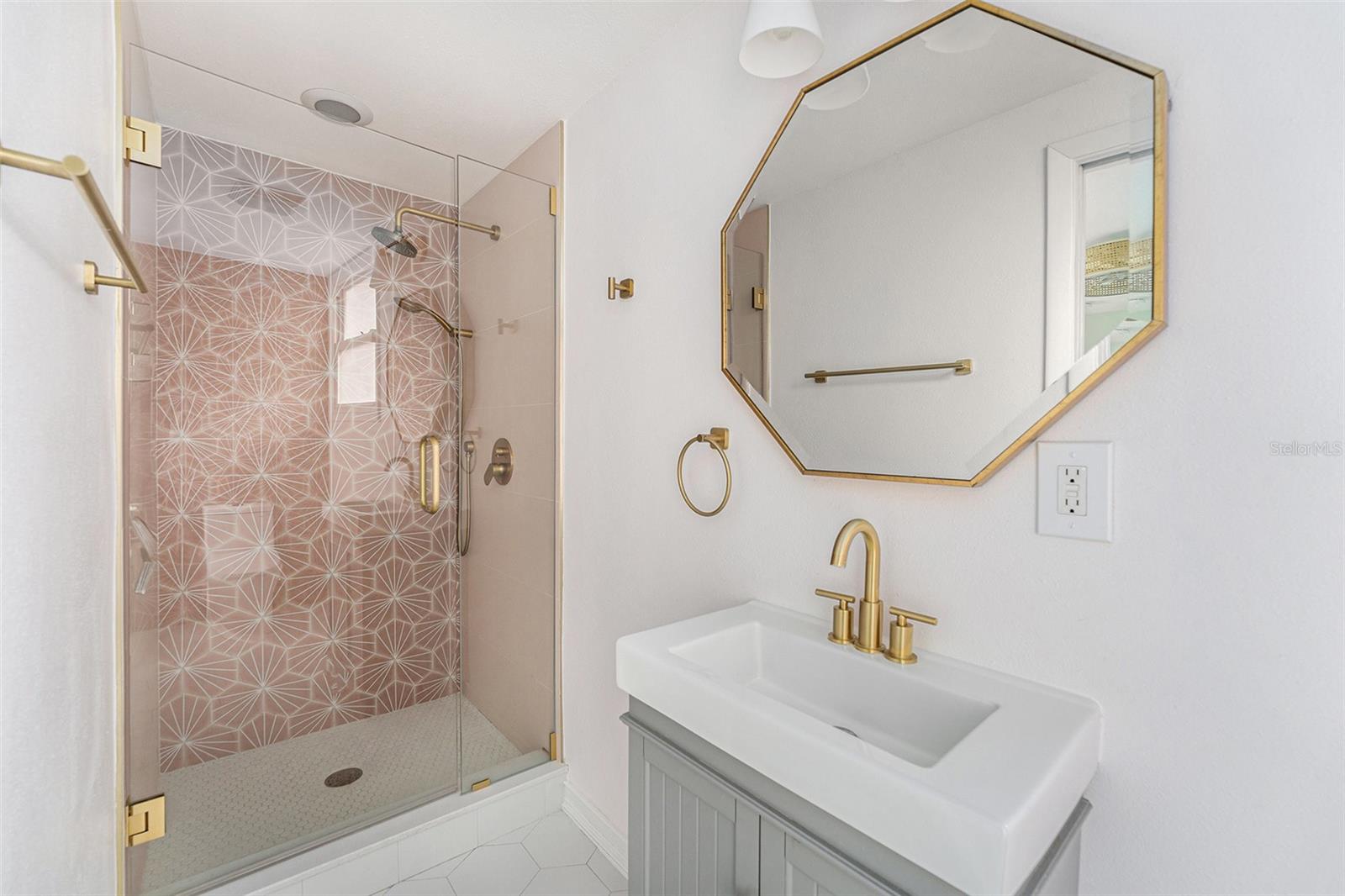 Bedroom 2 En Suite