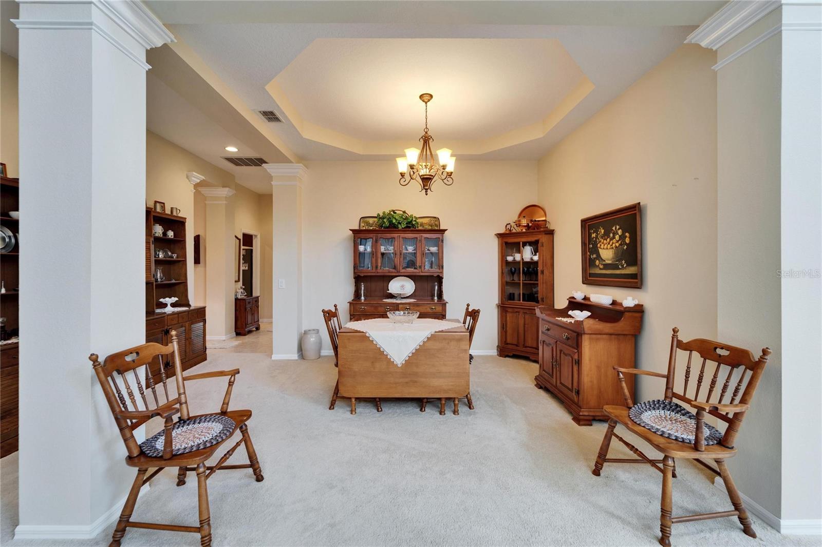 Large spacious dining room.