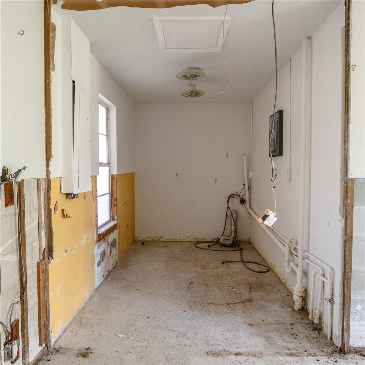 Indoor Laundry Room