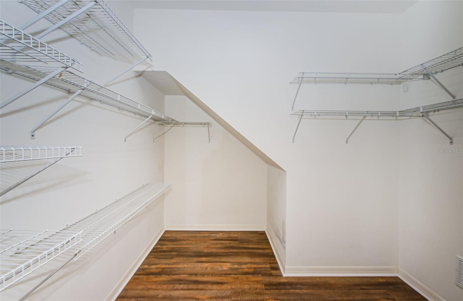 Walk in closet