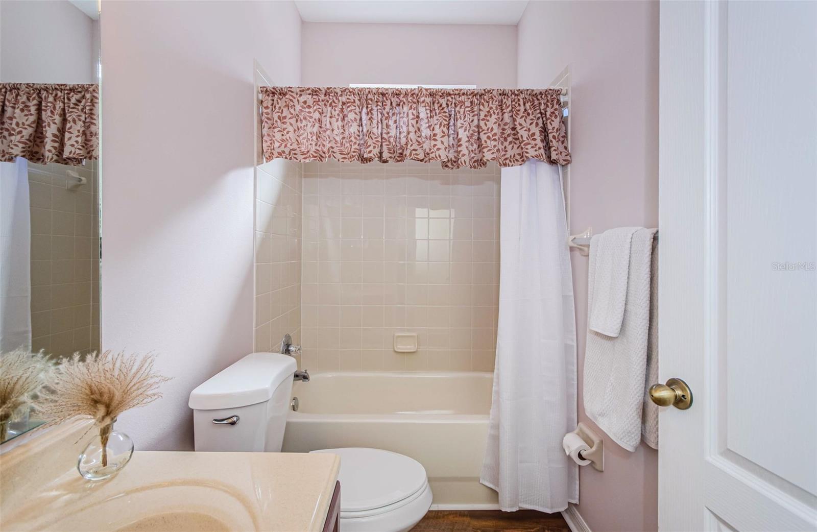 2nd bathroom