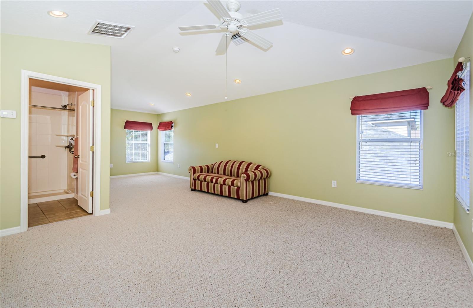 Bedroom 4/flex space