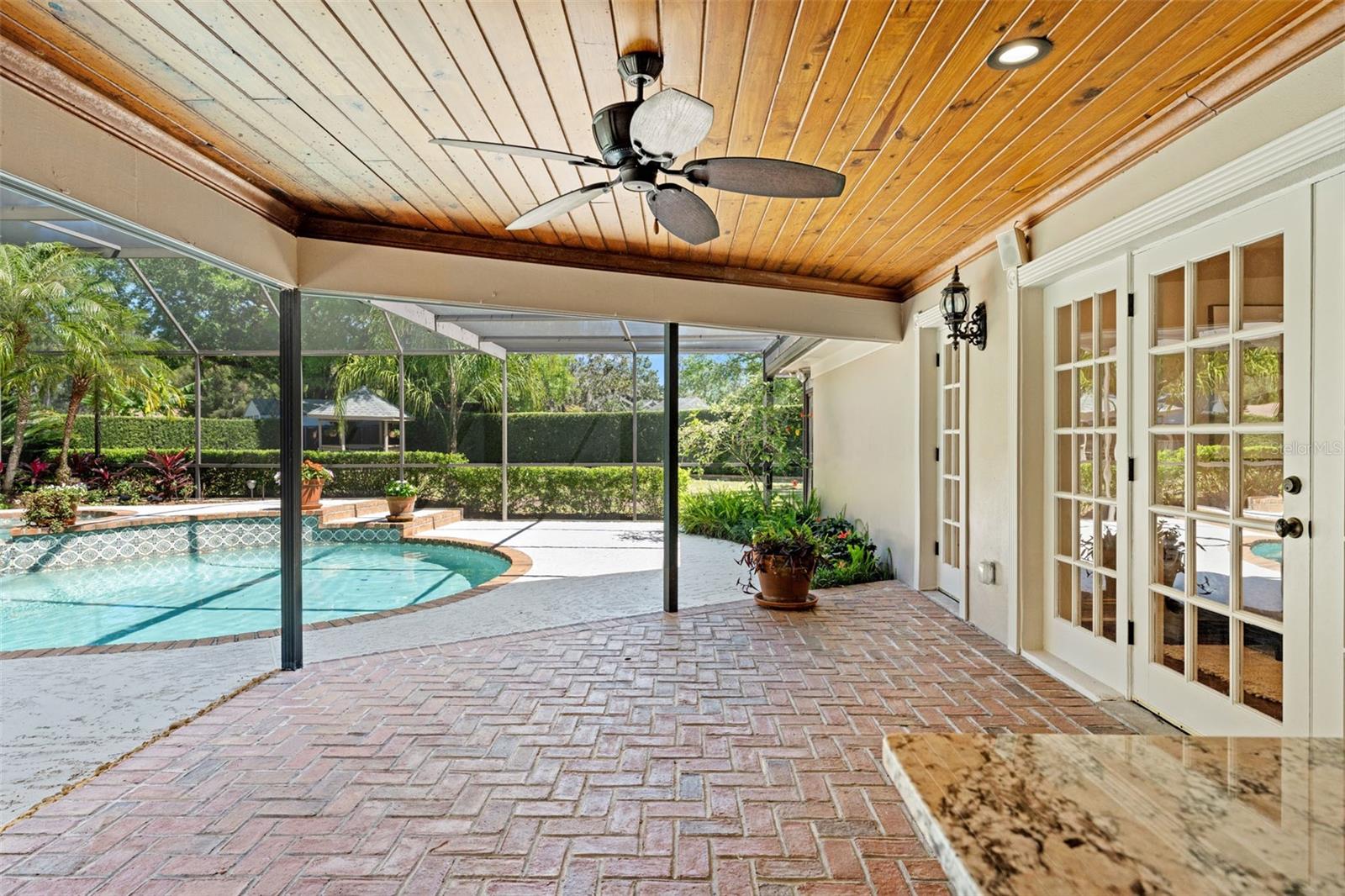 Tongue and Groove Wood Ceiling