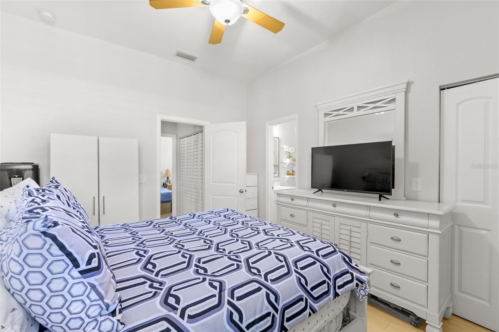 Secondary House: Primary Bedroom