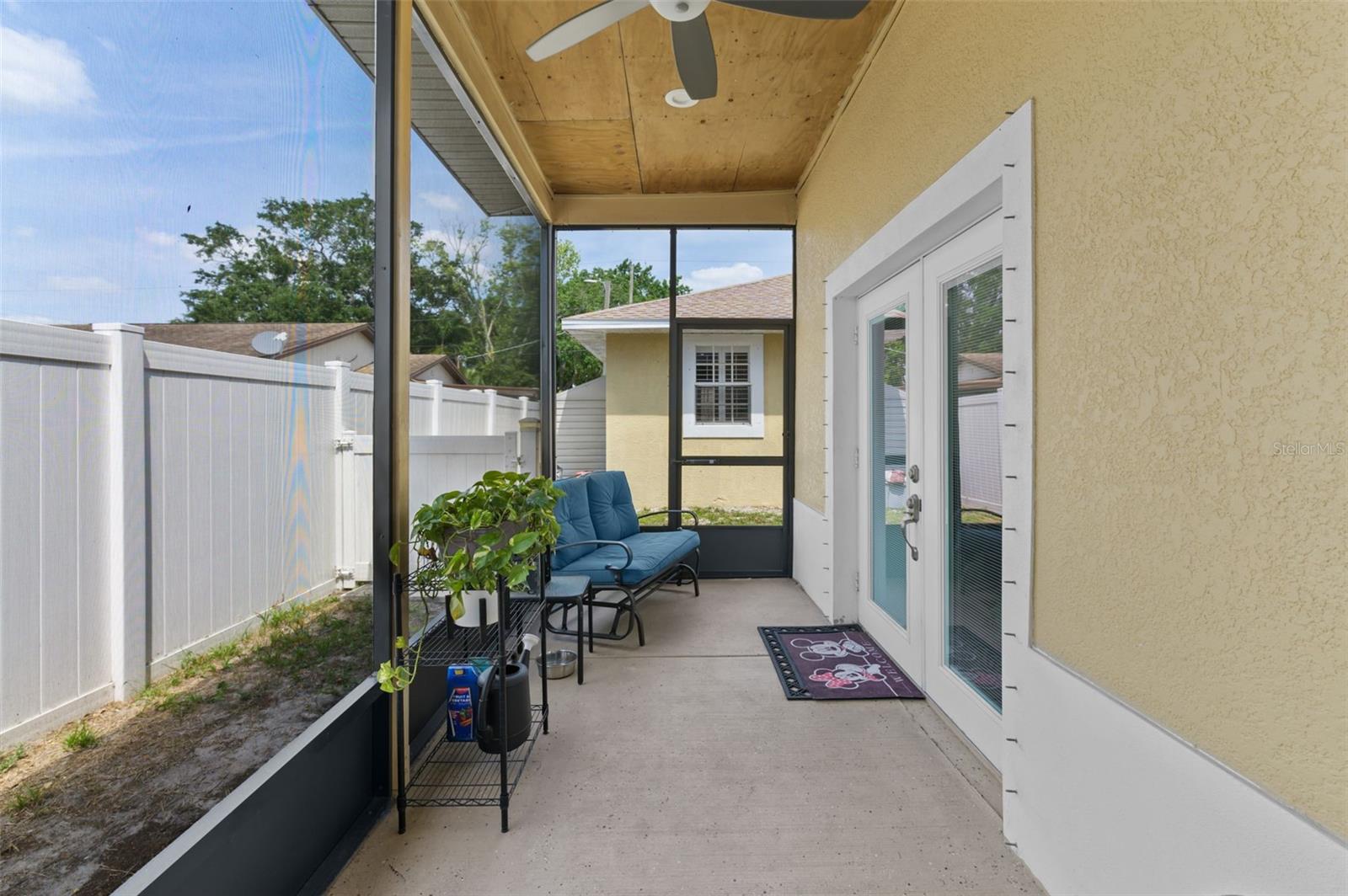 Secondary House: Screened Porch