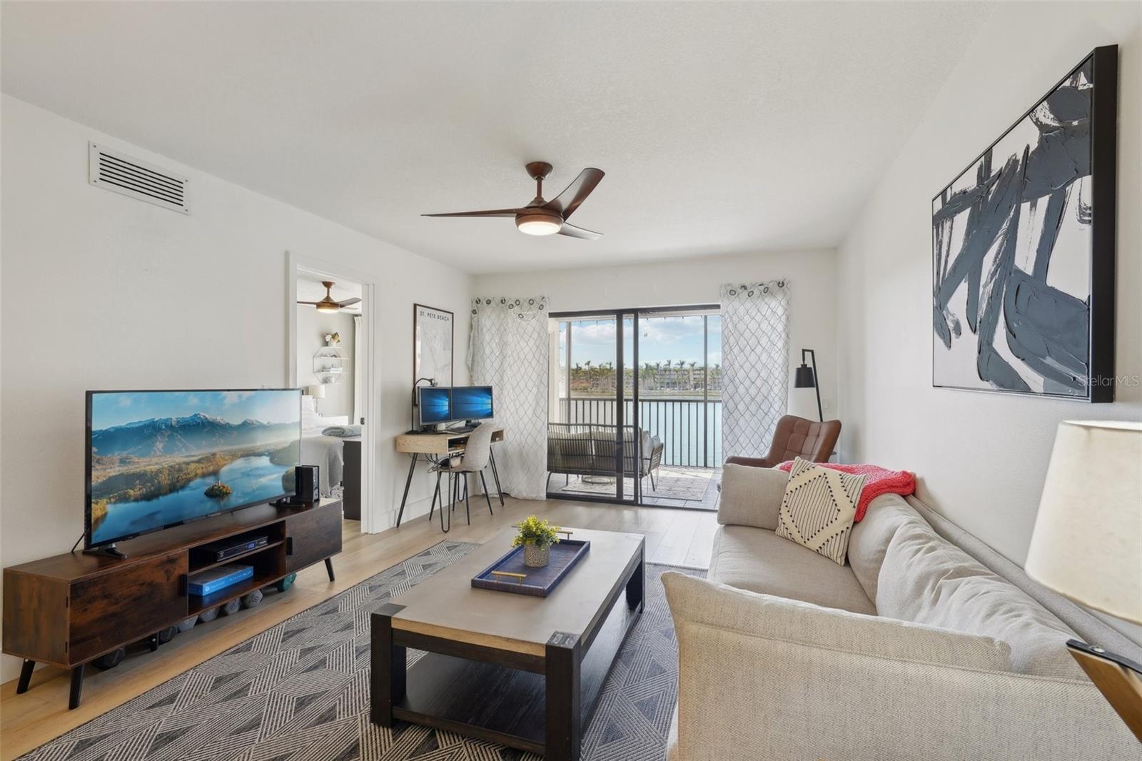 High ceilings, open space, modern touches