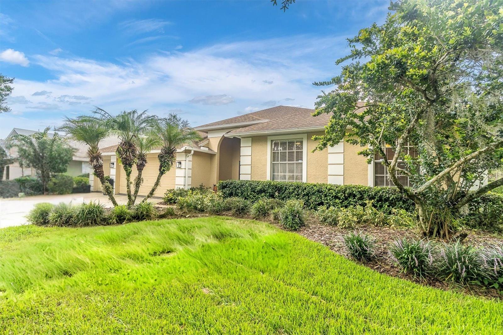 Exquisite 3478 Sq, Ft - 4 Bedroom, 4 Full Bathroom Pool Home