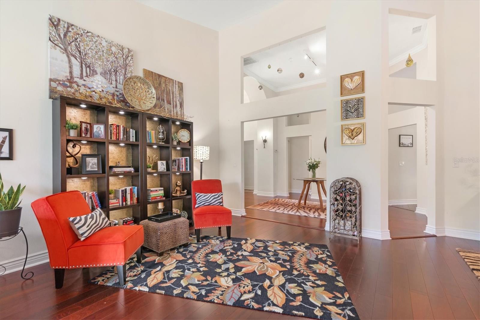 Bright Open Floorplan with High Ceilings Throughout