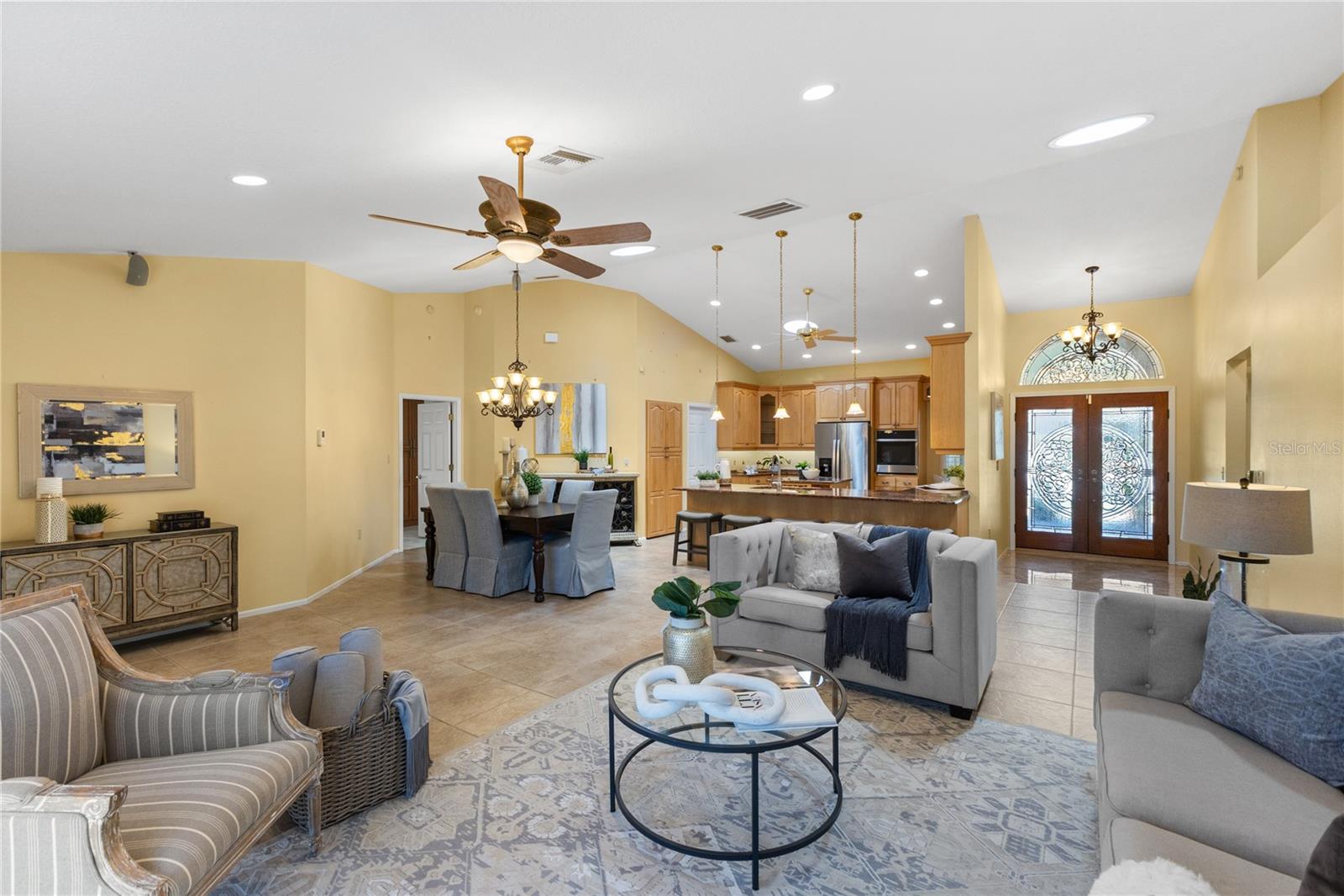 Family Living Room Combination