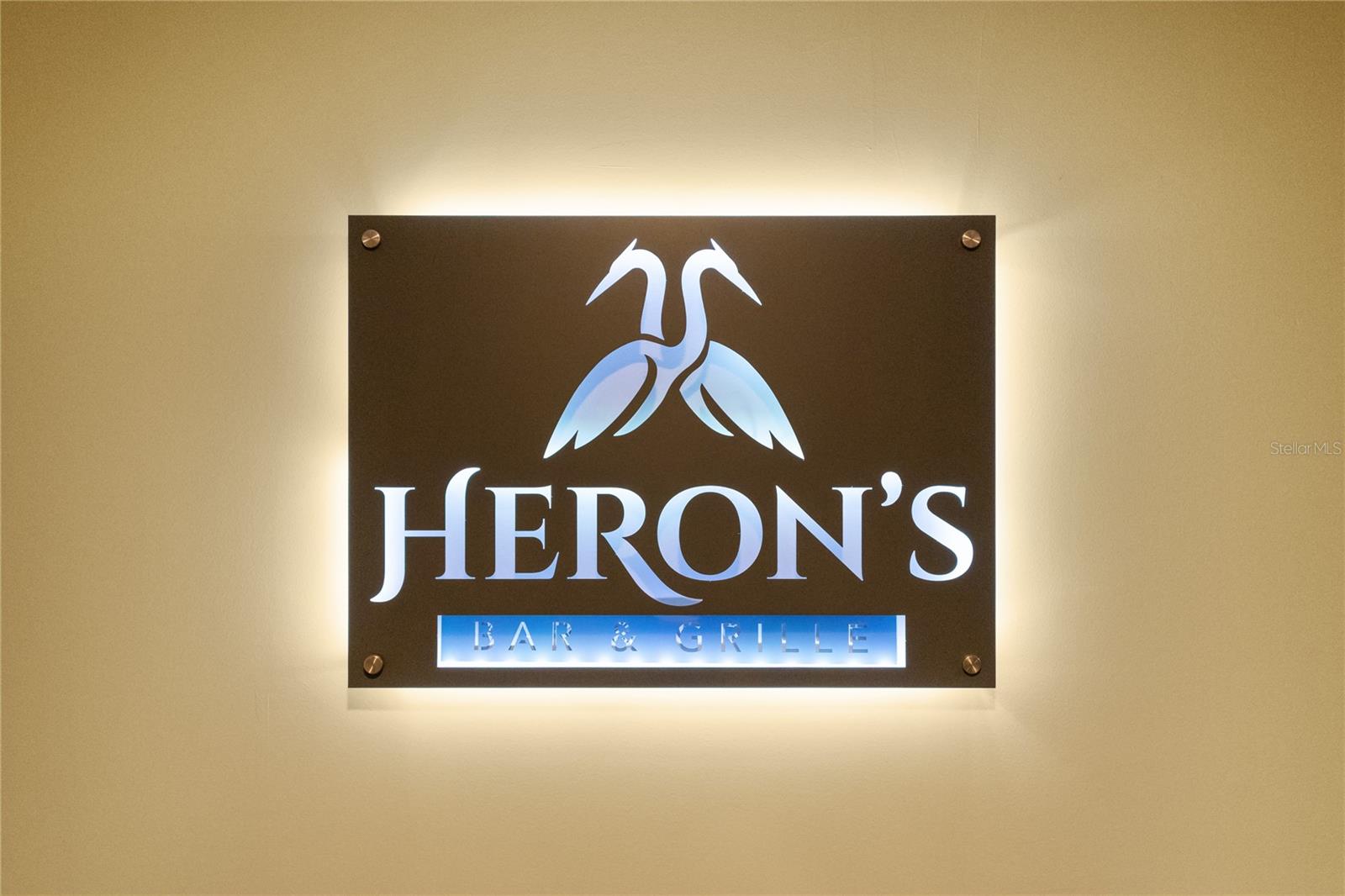 Heron's Reaturant Sign