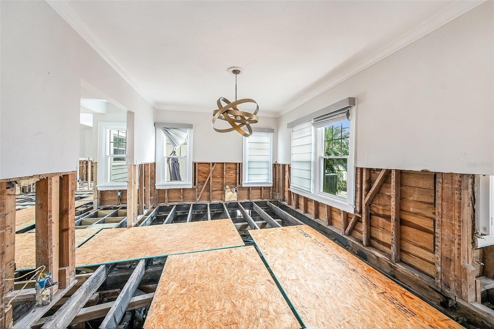 Formal dining room