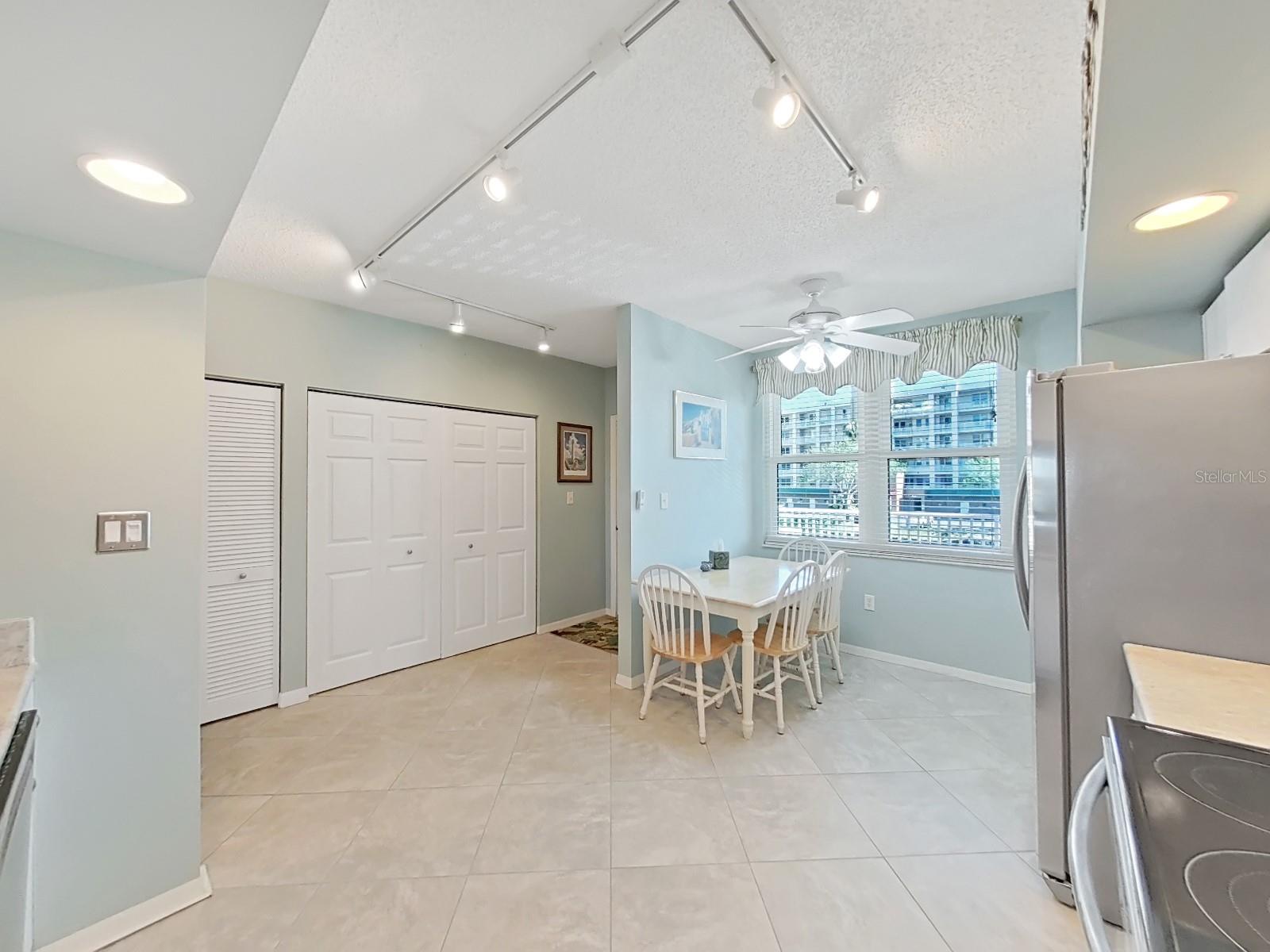 Conveniently located laundry closet