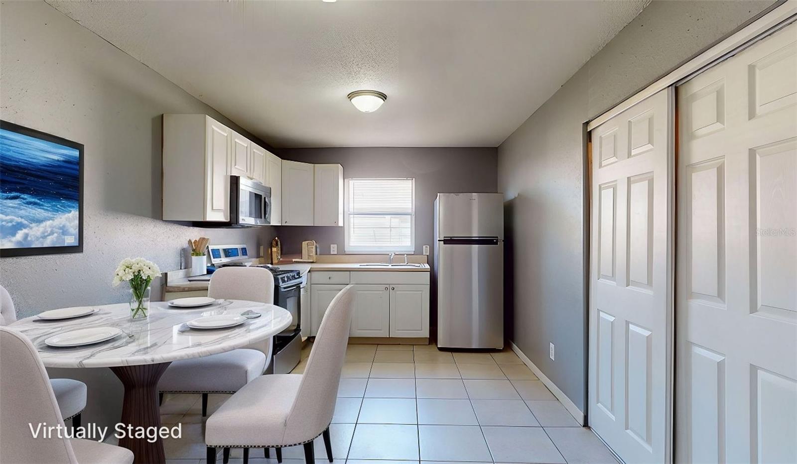 Virtual Staging  Dinning