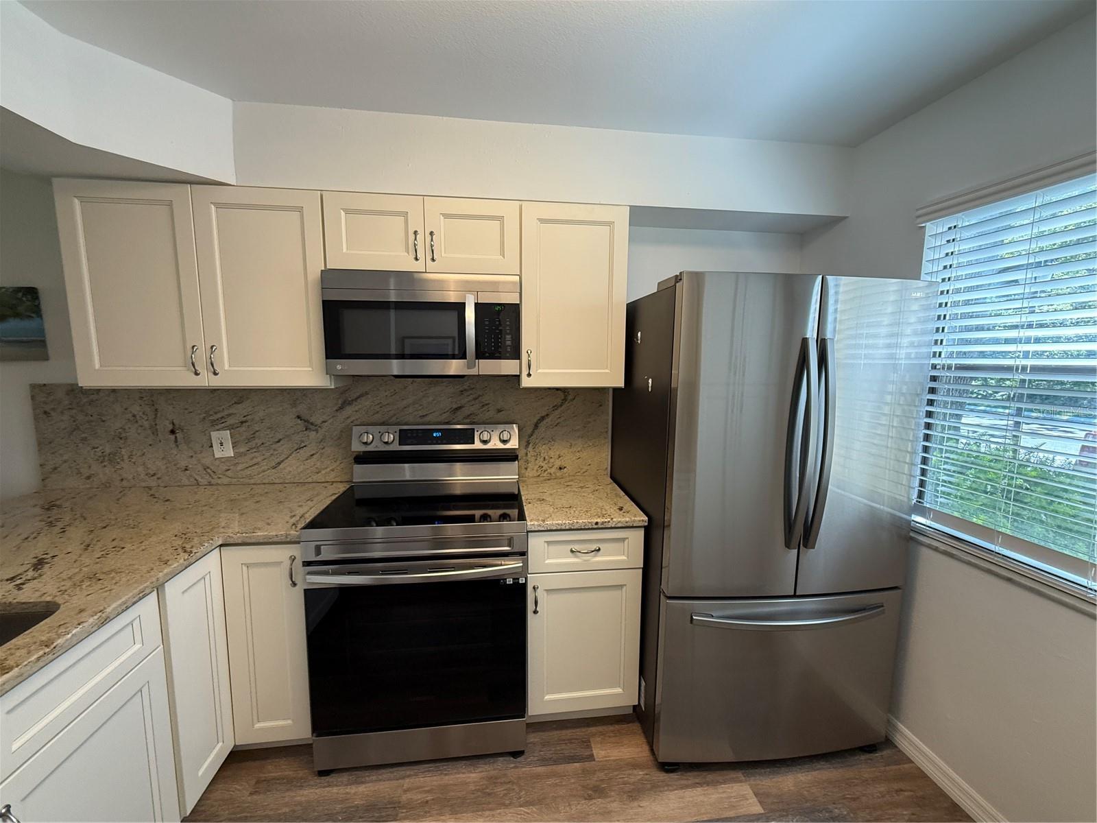 BEAUTIFULLY DESIGNED KITCHEN