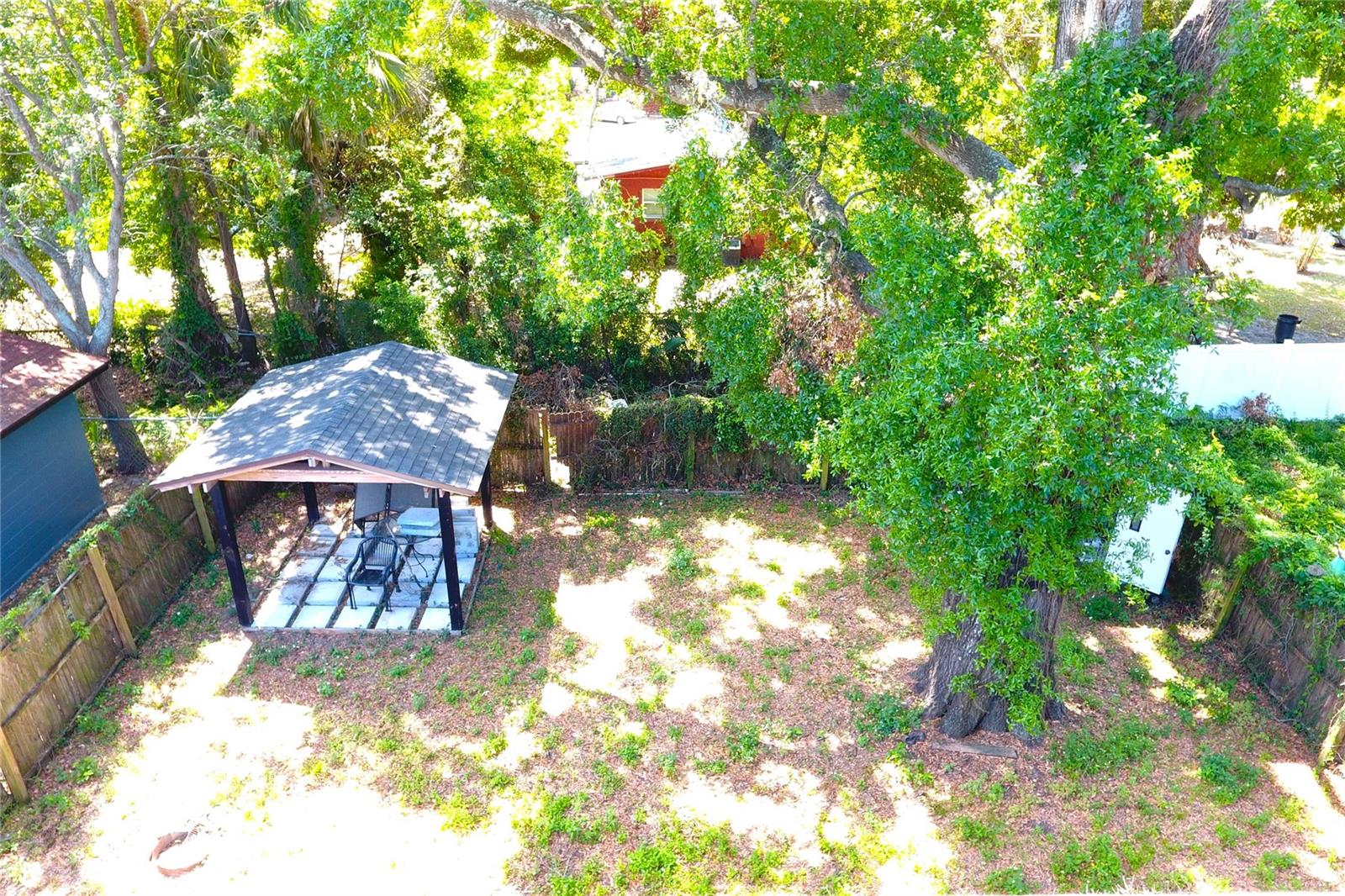 TB8365468